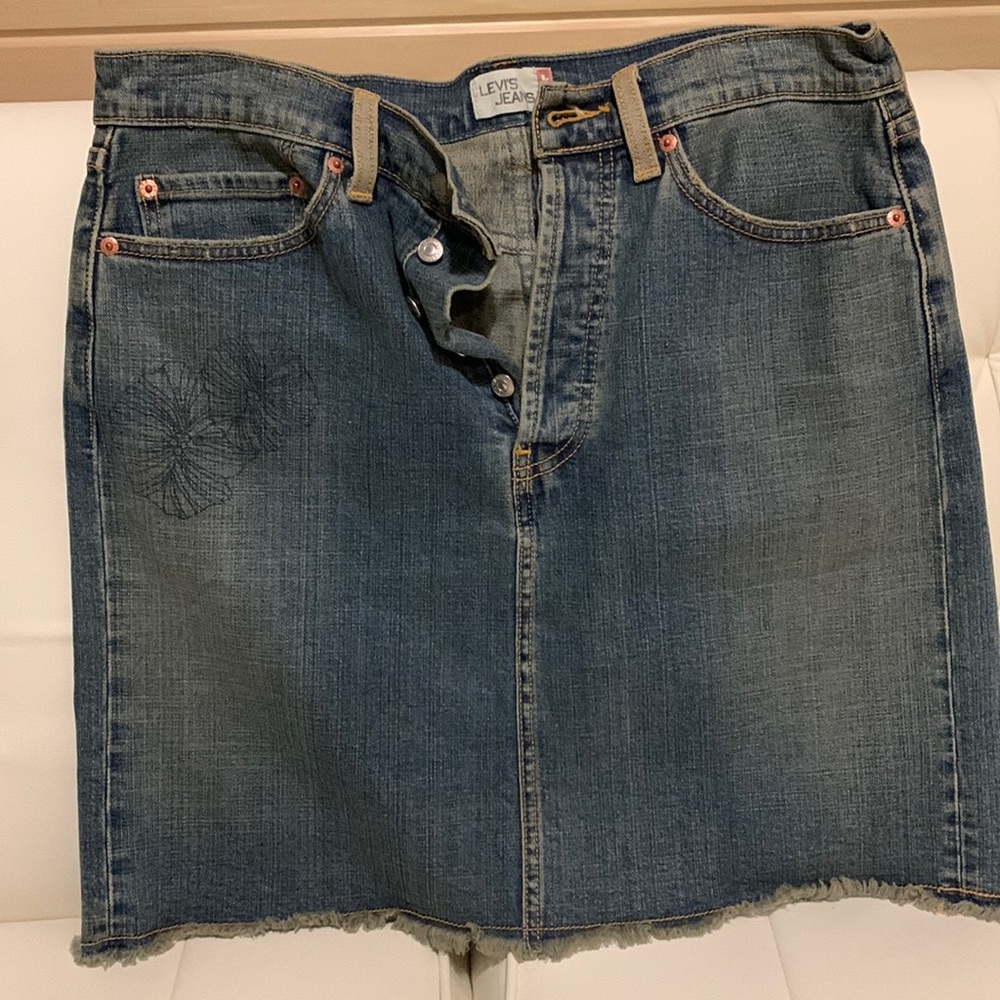 Levi button fly denim skirt